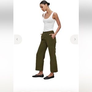 Velvet by Graham & Spencer Women's Vera Corduroy Wide Leg Pant -Aloe size 2